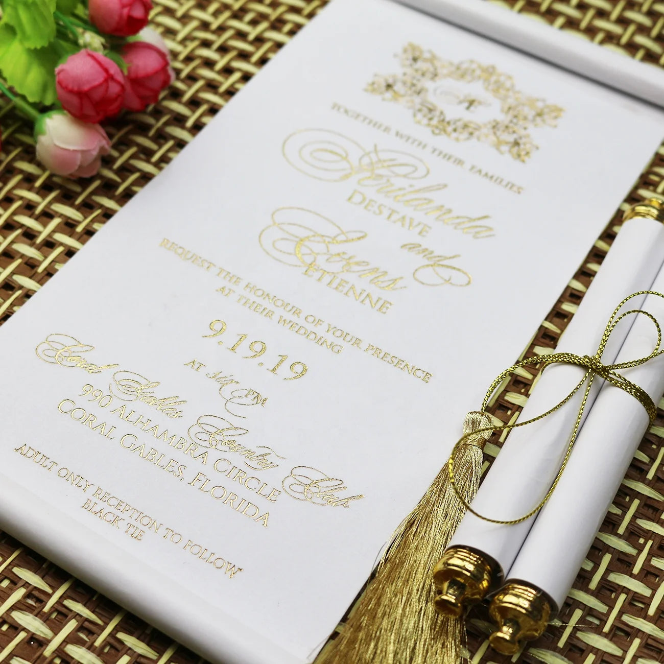 Luxury Velvet Design Gold and White Scroll Wedding Invitations with Tassel Decoration