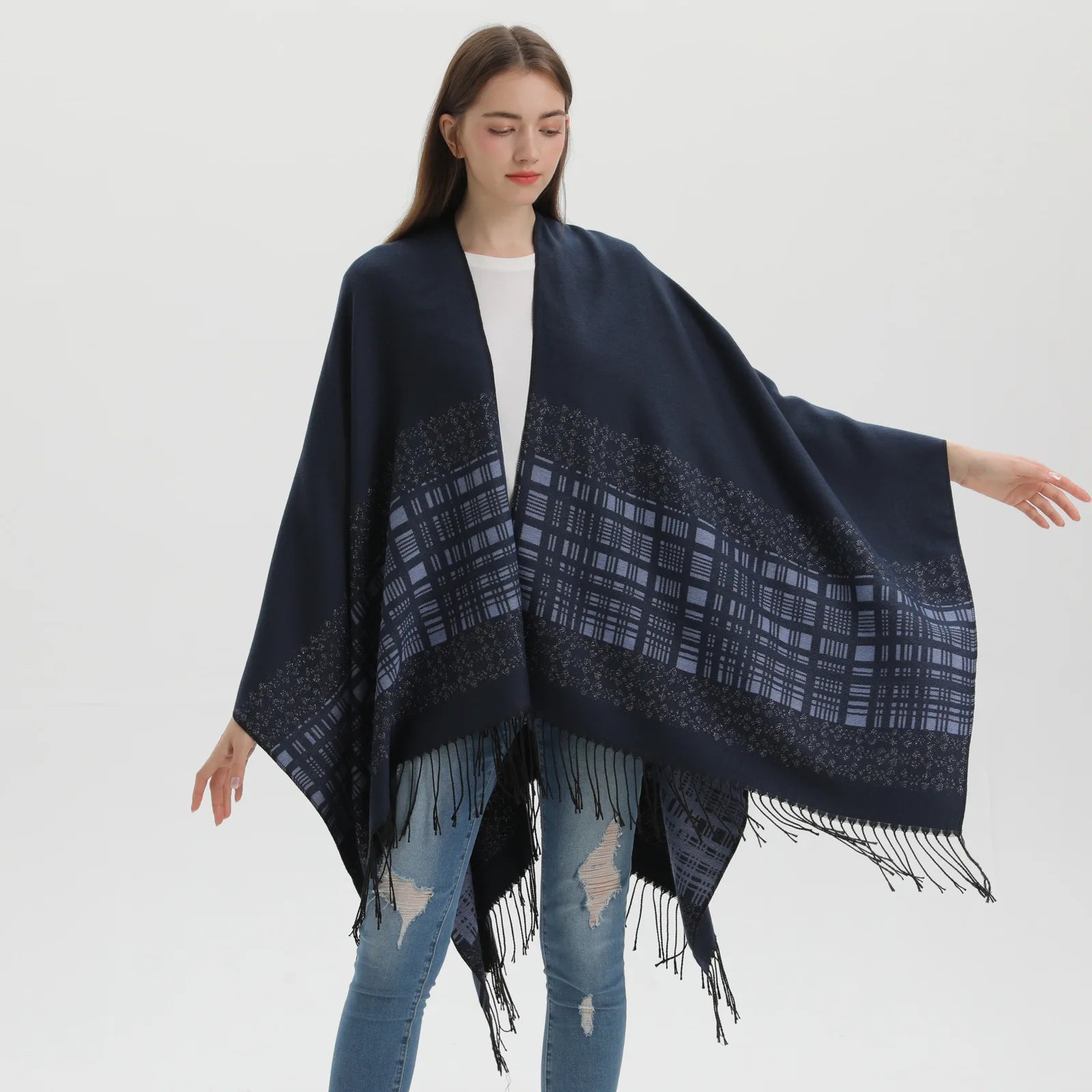 Fashion Ladies Sleeveless Winter Cashmere Ponchos Female Navy Plain Plaid Pattern Cardigans Women Open Ponchos With Tassels