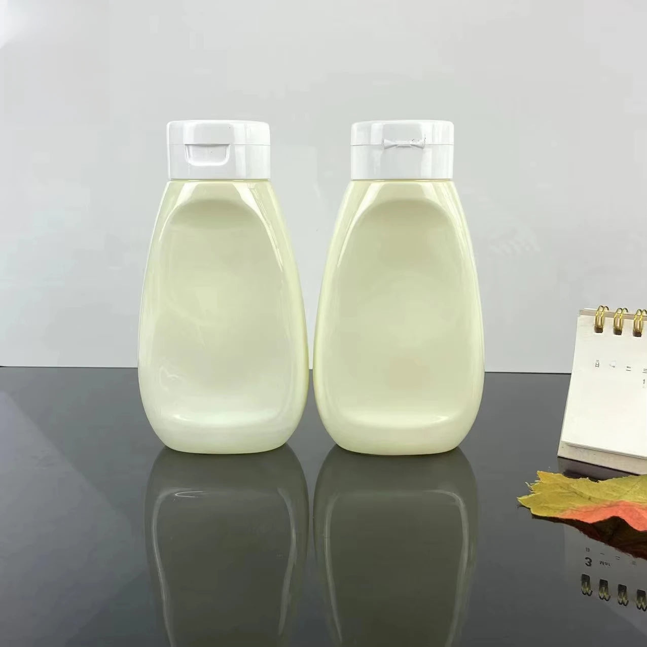 300ml PET Square Melon Seed Shaped Kids' Shampoo Shower Gel Travel Companion Pet Squeeze Pump Sprayer with UV Coating
