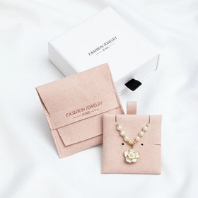 Hot Selling Packaging Jewelry Box With Pouch Custom Logo Necklace Packaging Envelope Microfiber Jewelry Pouch