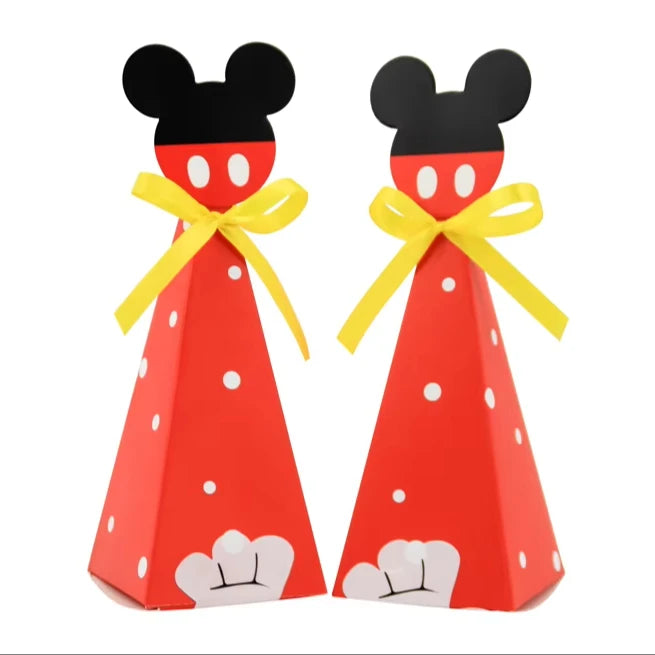 Triangle Shape Recyclable Paperboard Candy & Chocolate Gift Boxes for Birthday Party Favour Red Color Kids Wholesale Ribbons