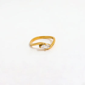 Fenny High-End 18K Gold Plated Bezel Setting Stainless Steel Horse Eye Eternity Band Ring Unisex Trendy Designer No Fade
