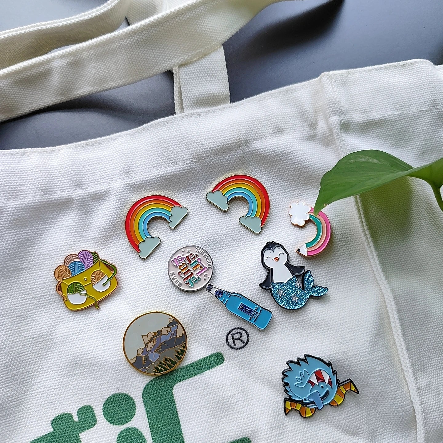 PINSBACK Creative Enamel Pins Bulk Set Cartoon Plants Anime Rainbow Animals Enamel Backpack Pins for Men/Women Jackets Clothes