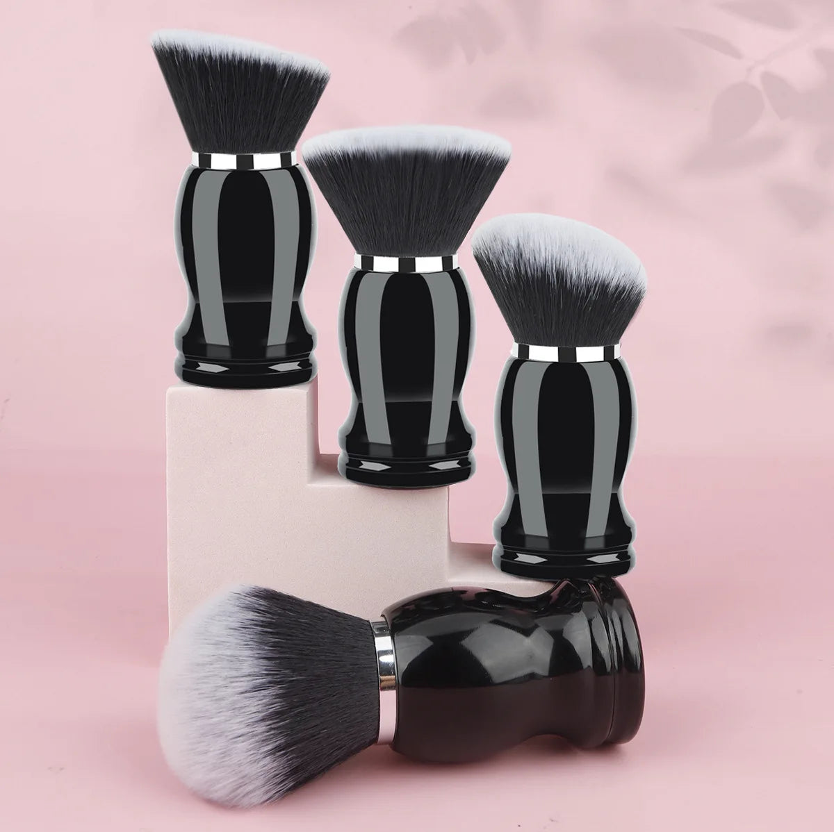 Powder Makeup Brush Flat Kabuki Single Large Makeup Brush Soft Face Mineral Powder Foundation Blush Brush for Blending Makeup