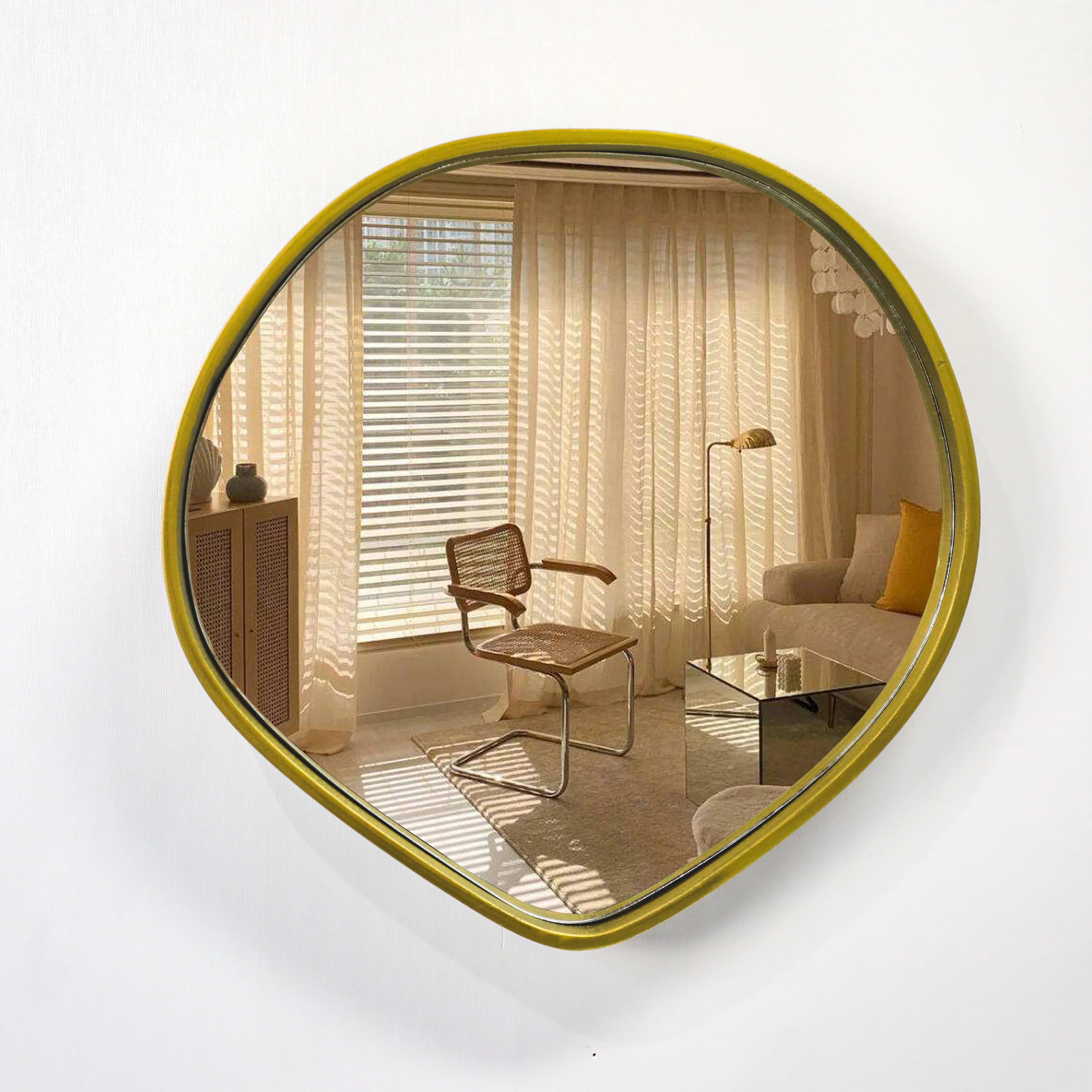 28X28cm 2Exceptional Quality Minimalist Scallop Shape Mirrors Gold Irregular Wall Mirror for Bedroom