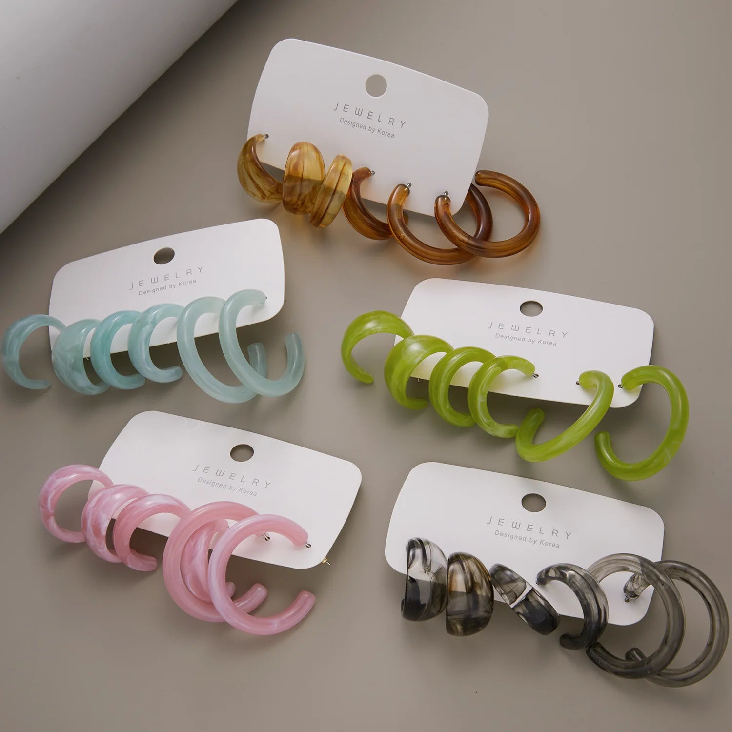 Europe Fashion Jewelry Acrylic Multi Color Earrings Wholesale Resin Jewelry Flower Earrings Set for Girls