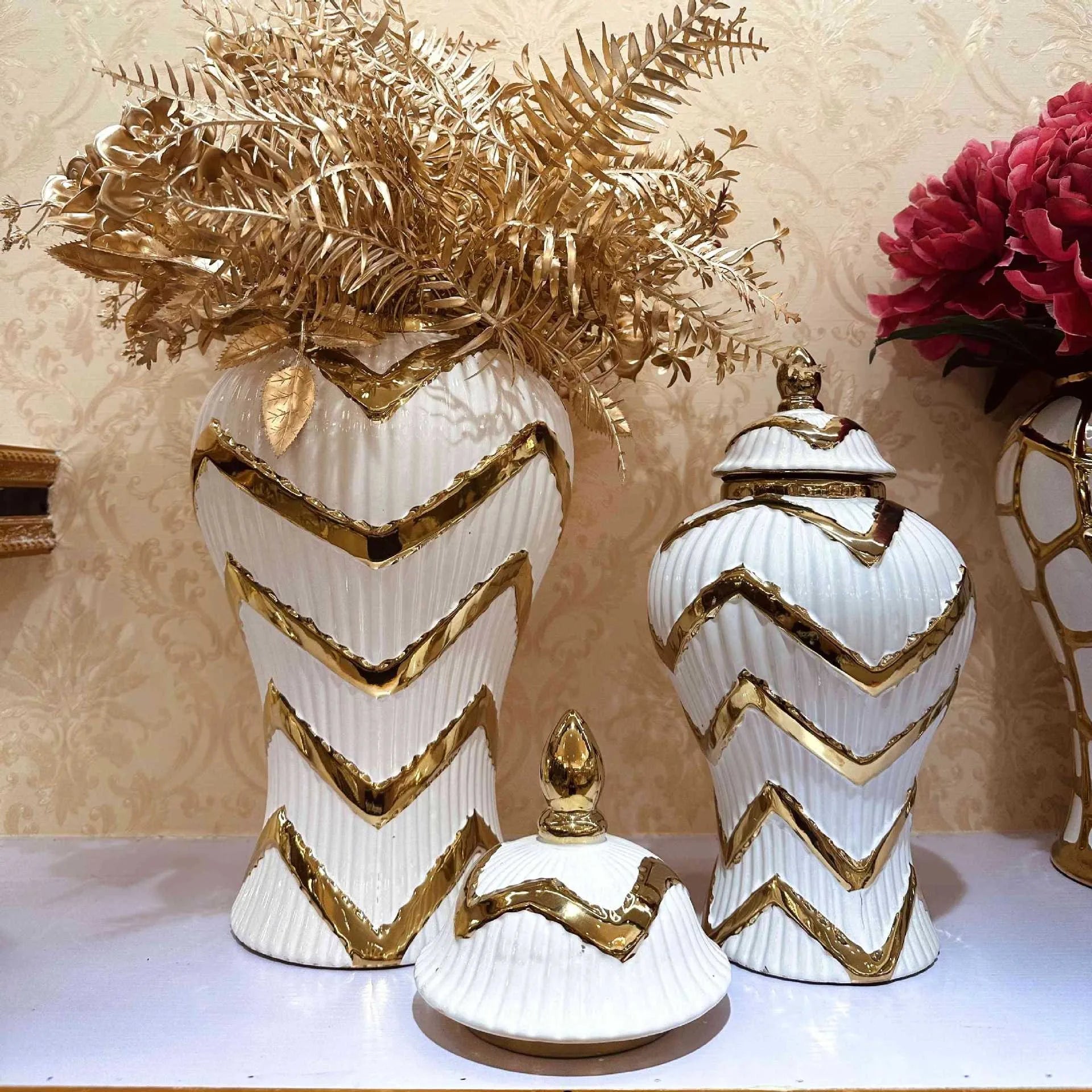 MSH European Style Electroplated Gold Ceramic General Jar Vase Ornaments Light Luxury Craft Nordic Art Ceramic Vase