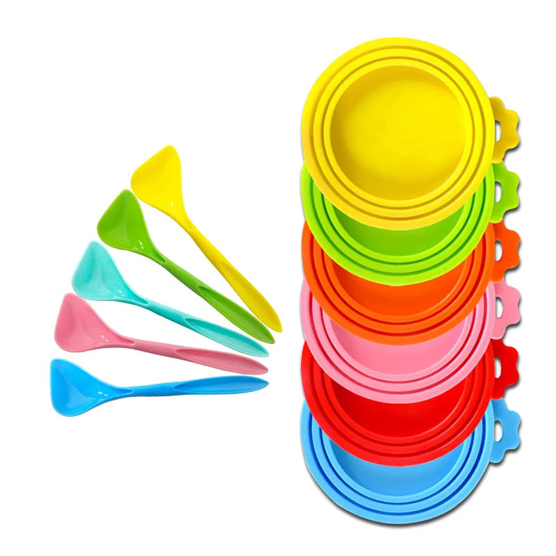 Universal BPA Free Silicone Dog Cat Food Can Covers 1 Fit 3 Standard Size Silicone Seal Lids for Pet Food Cans with Spoon