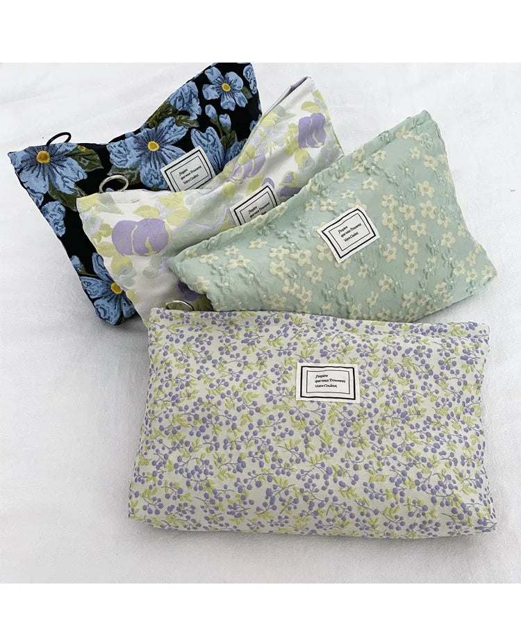 Stock Free Sample Waterproof Factory Custom Logo Embroidery Flowers Floral Full Printed Make up Bags With Zipper
