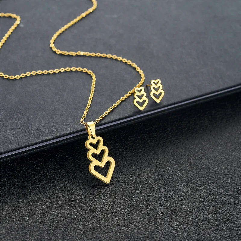 Hot Selling Cute Heart Pendant Jewelry Stainless Steel Collarbone Chain Heart-shaped Necklace Earring Set