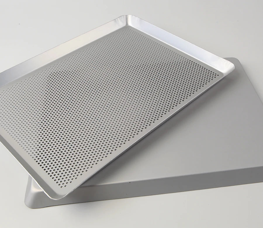 40x30cm Rectangular Baking Tray Perforated Bread Tray Aluminum Cake Mold Family Baking Mold