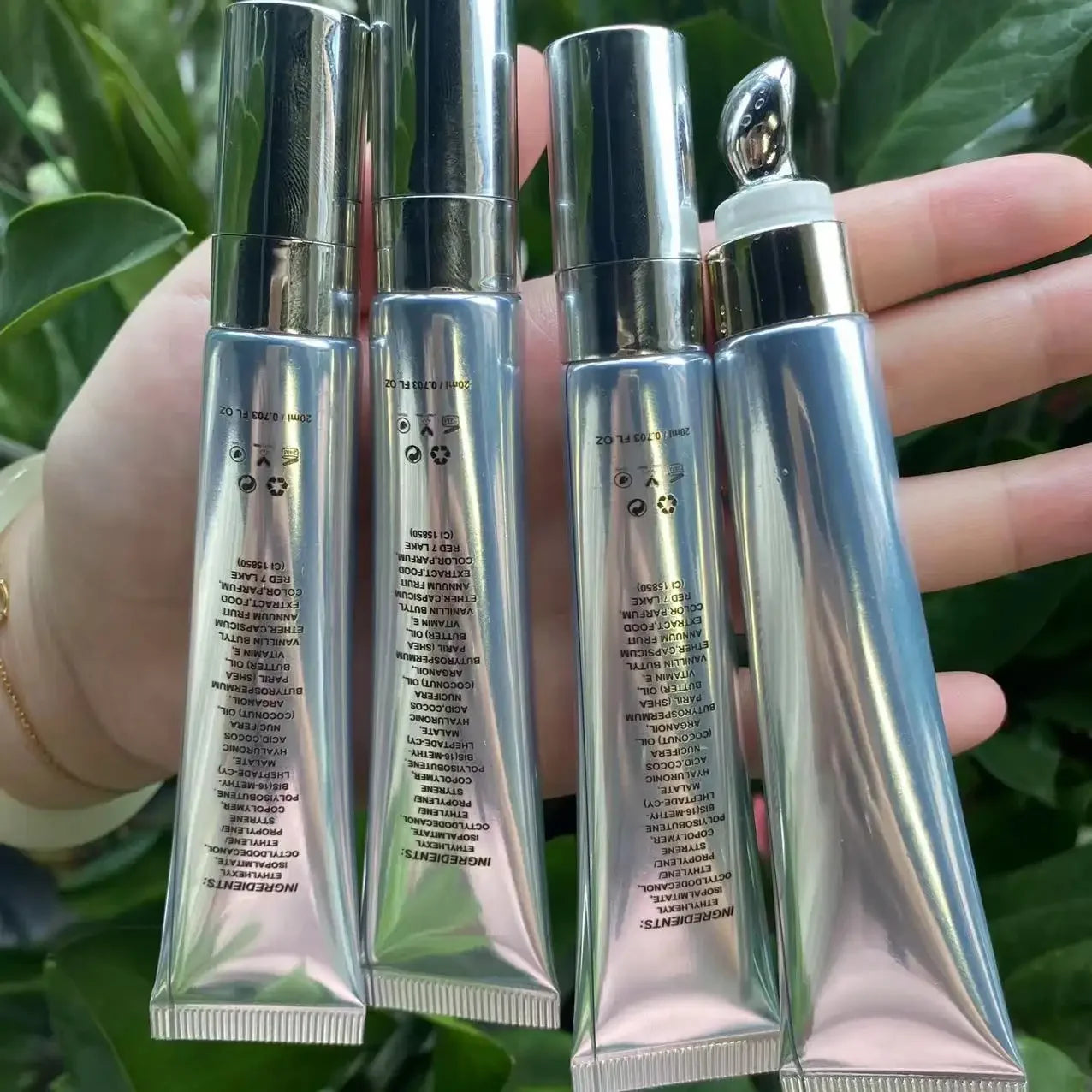Wholesale Lip Oil Swelling Volumizer Hyaluronic Acid Silver Lip Plumper Gloss Private Label