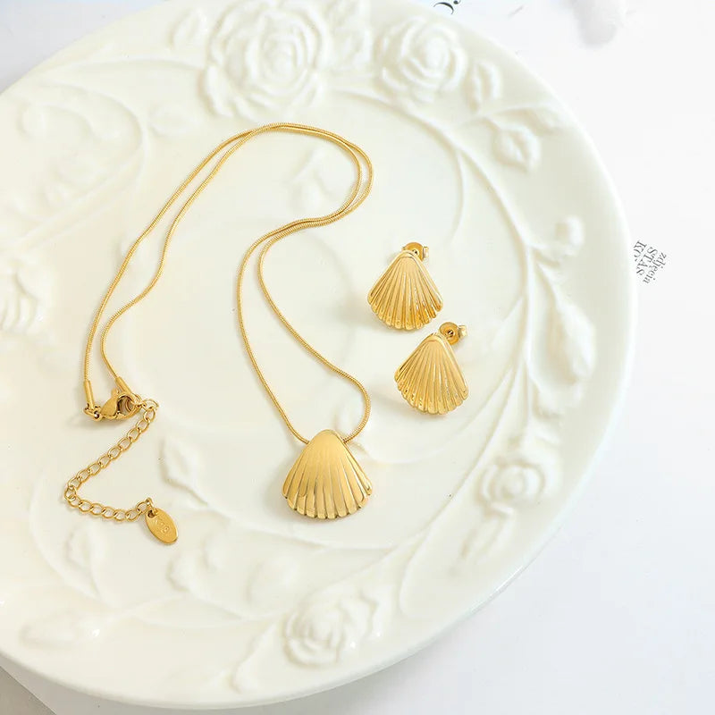Romantic Shell Striped Pendant Necklace Earrings Fashionable Stainless Steel Jewelry Sets