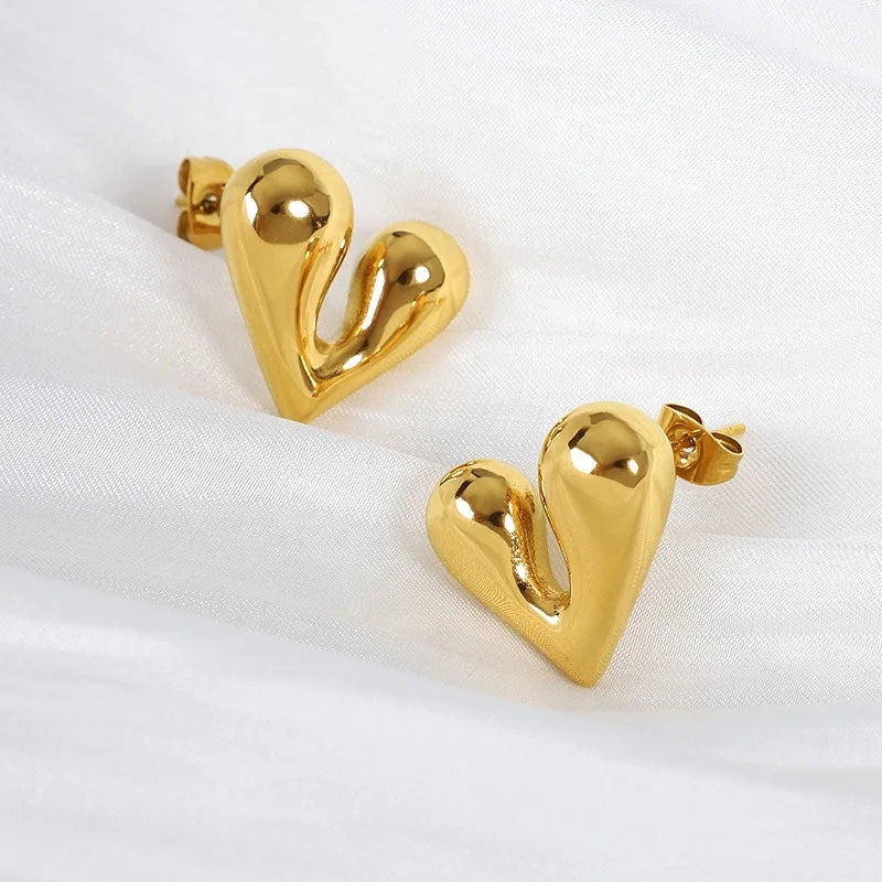 INS Simple 18K Gold Plated High Polish Geometric Heart Shaped Fashion Stud Earrings for Girl Jewelry