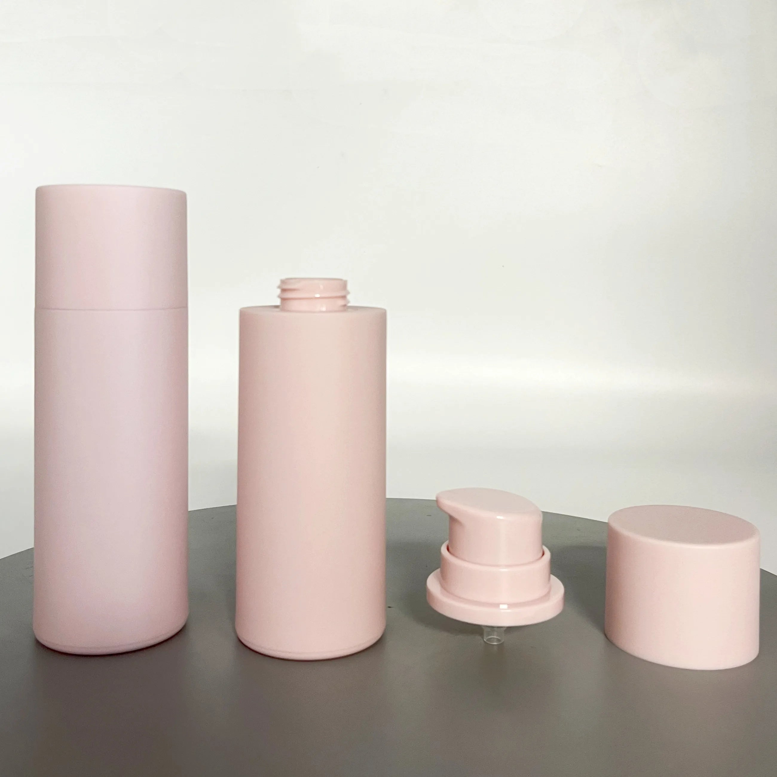 Luxury Packaging Serum Airless Pump Bottle 30ml 50ml 100ml 120ml Matte pink Wall with Frosted Bottle Body