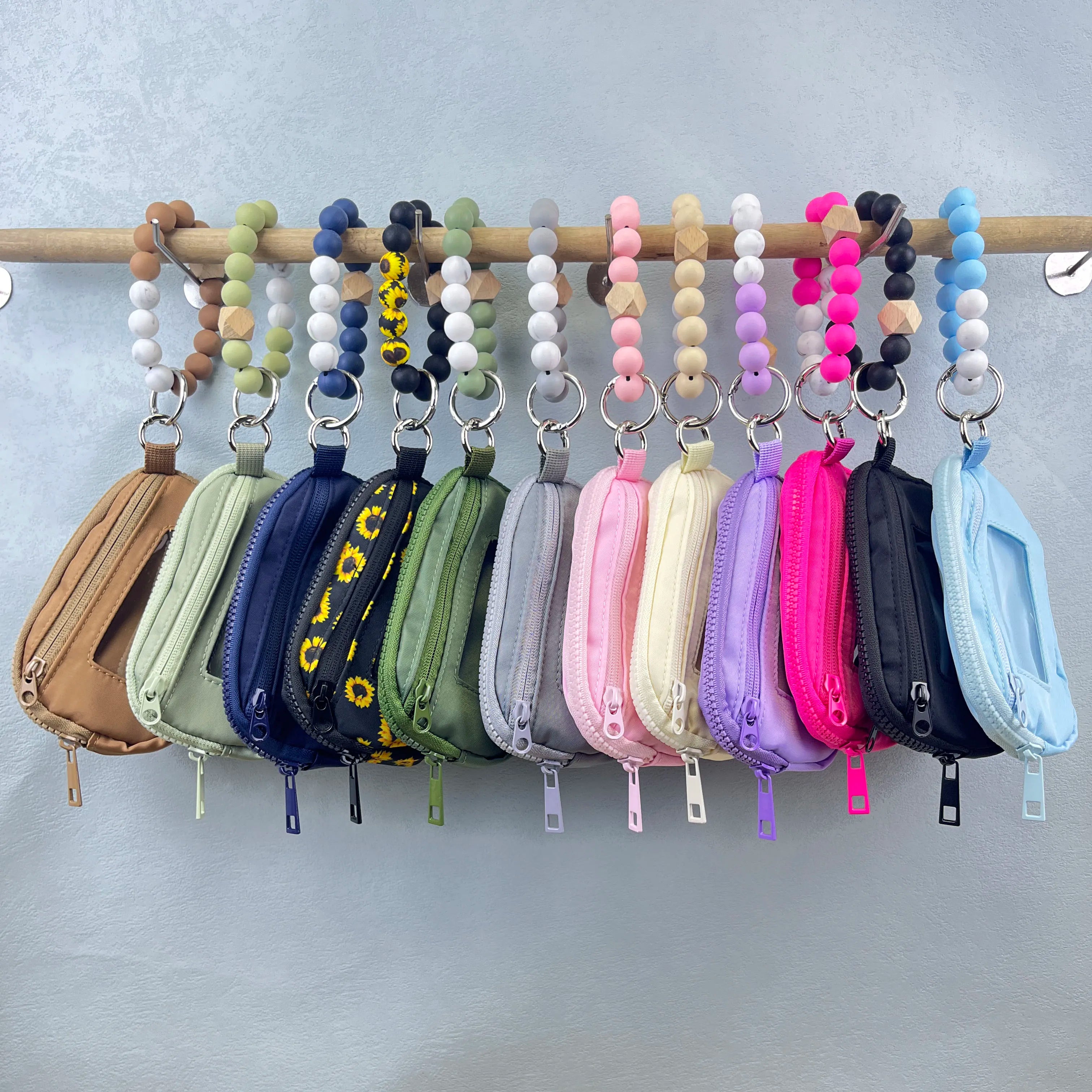 Personalized Portable Nylon Credit Card Holder Purse Mini Silicone Beaded Wristlet Wallet