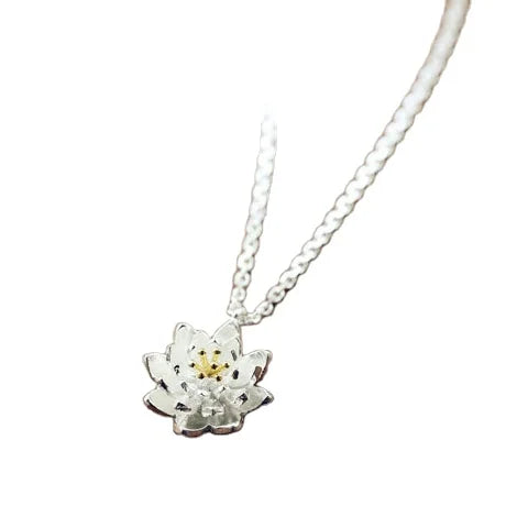 Factory Wholesale Silver Plated Necklace Fashion Flower Style Pendant Necklace for Gift 2022 New Jewelry
