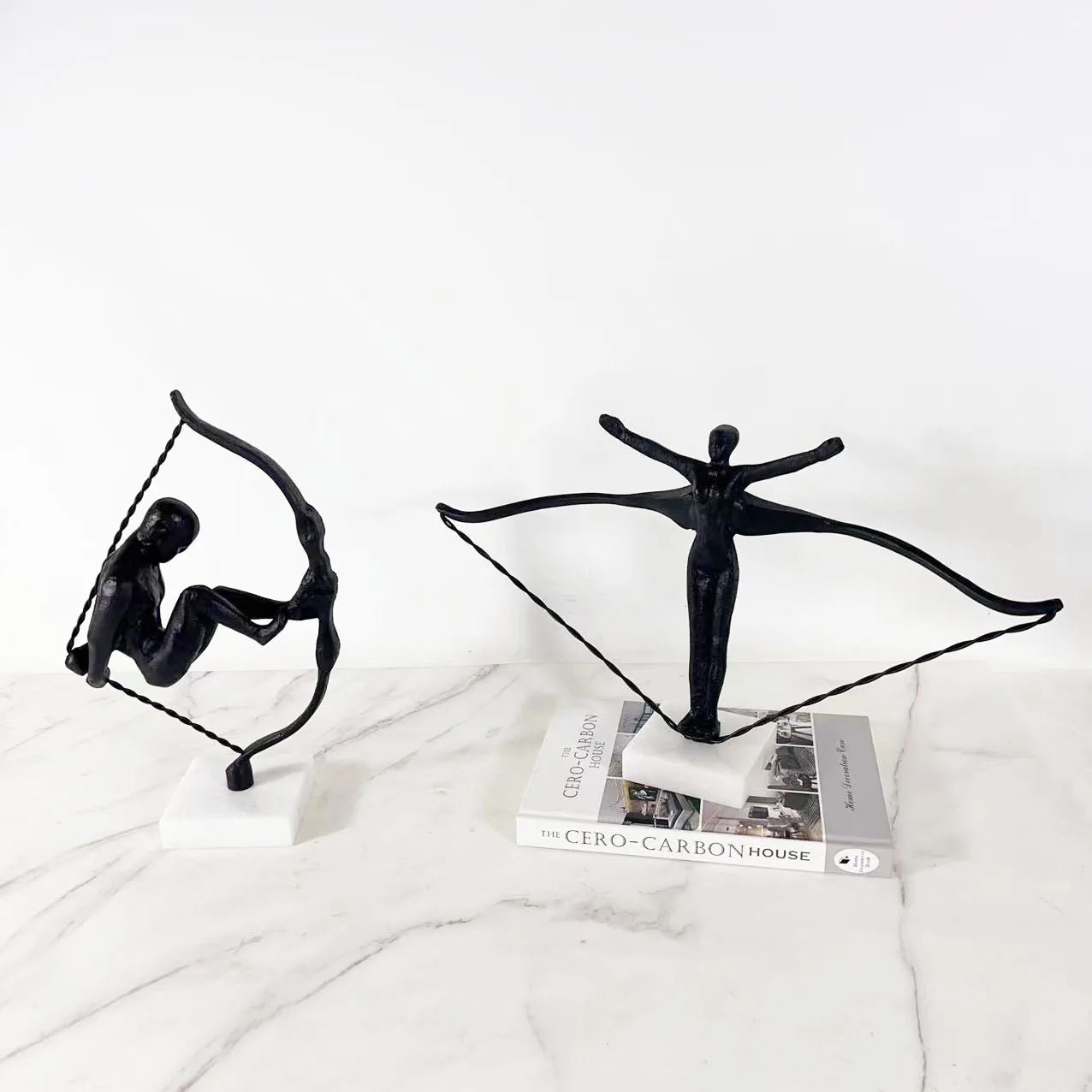 Creative Kungfu Iron Casting With Marble Base Anniversary Office Gift Ornament Man Desktop Decoration Book Stands