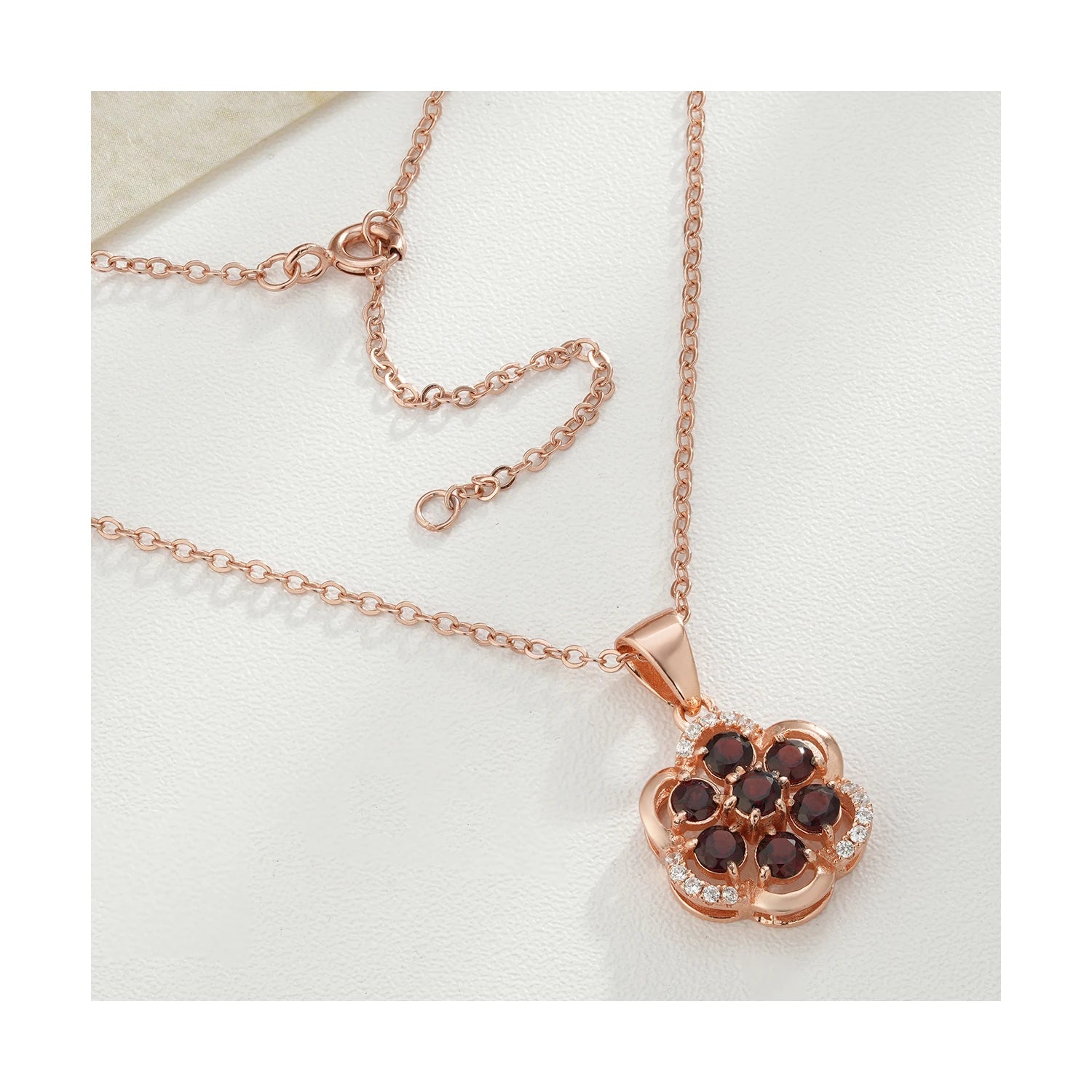 YBO 18K Rose Gold Plated Geometric Flower Pendants 3MM Natural Garnet Necklaces Trendy Wholesale Cheap Weddings Engagements