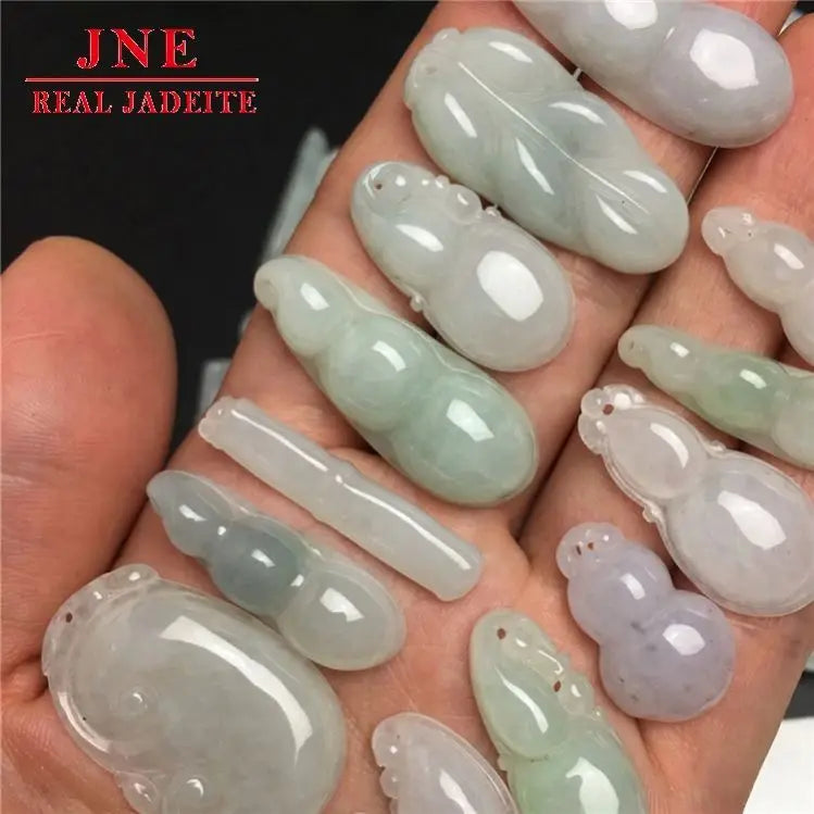 Myanmar a Level Jade Carving Ice Like Ruyi Gourd Sauteed Green Beans Fu Melon Jade Pendant Hanging Ornament Jade Crafts