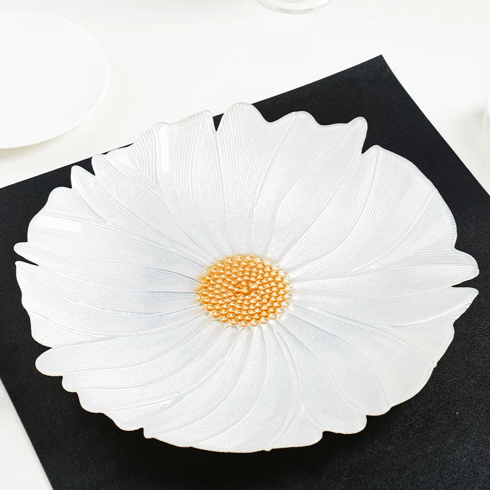 Wholesale Elegant Nordic Creative Flower Shape Irregular Black Gray White Gold Glass Charger Plates for Wedding Events Decor