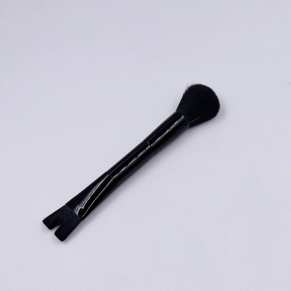 New Arrival Travel-Friendly Wool Bristles Plastic Handle Fan Makeup Brush for Face Nose Contour Sculpting and Defining Tool
