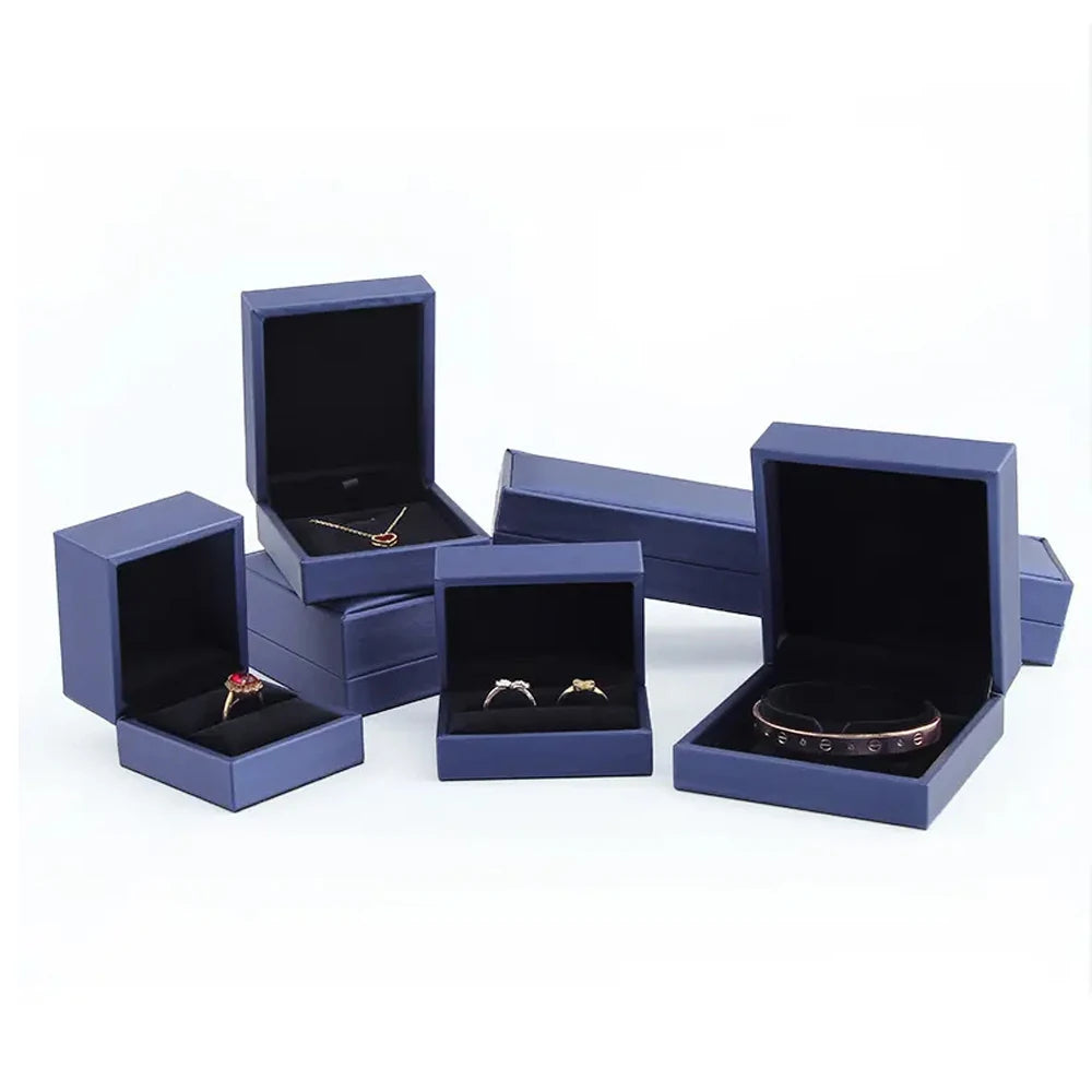 Wholesale Custom Logo White Pu Leather Plastic Packaging Box Suede Ring Necklace Bracelet Jewellery Box