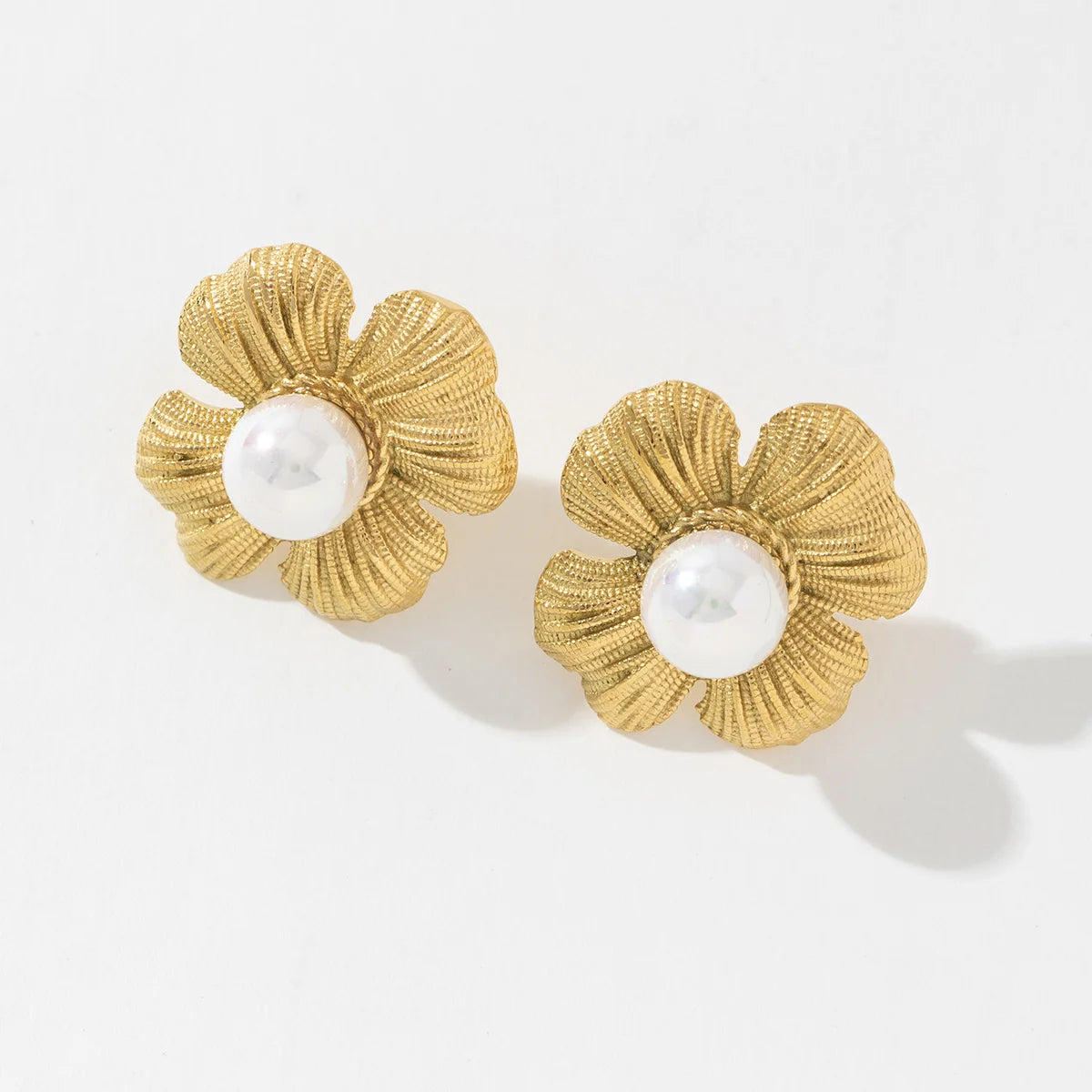 Vintage Trendy Style Parties Stainless Steel Gold Plated Imitation Pearl Flower Stud Earrings for Women
