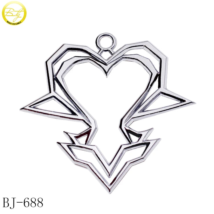 Custom Jewelry Design Hollow Letter Hang Charms Handmade Garment Accessory Metal Chrome Logo Chain Pendant Brand Name Metal Tags
