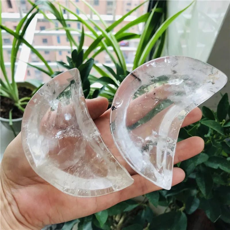 Natural Crystal Moon Ashtray Hand Carving Clear Quartz Moon Bowl For Decoration