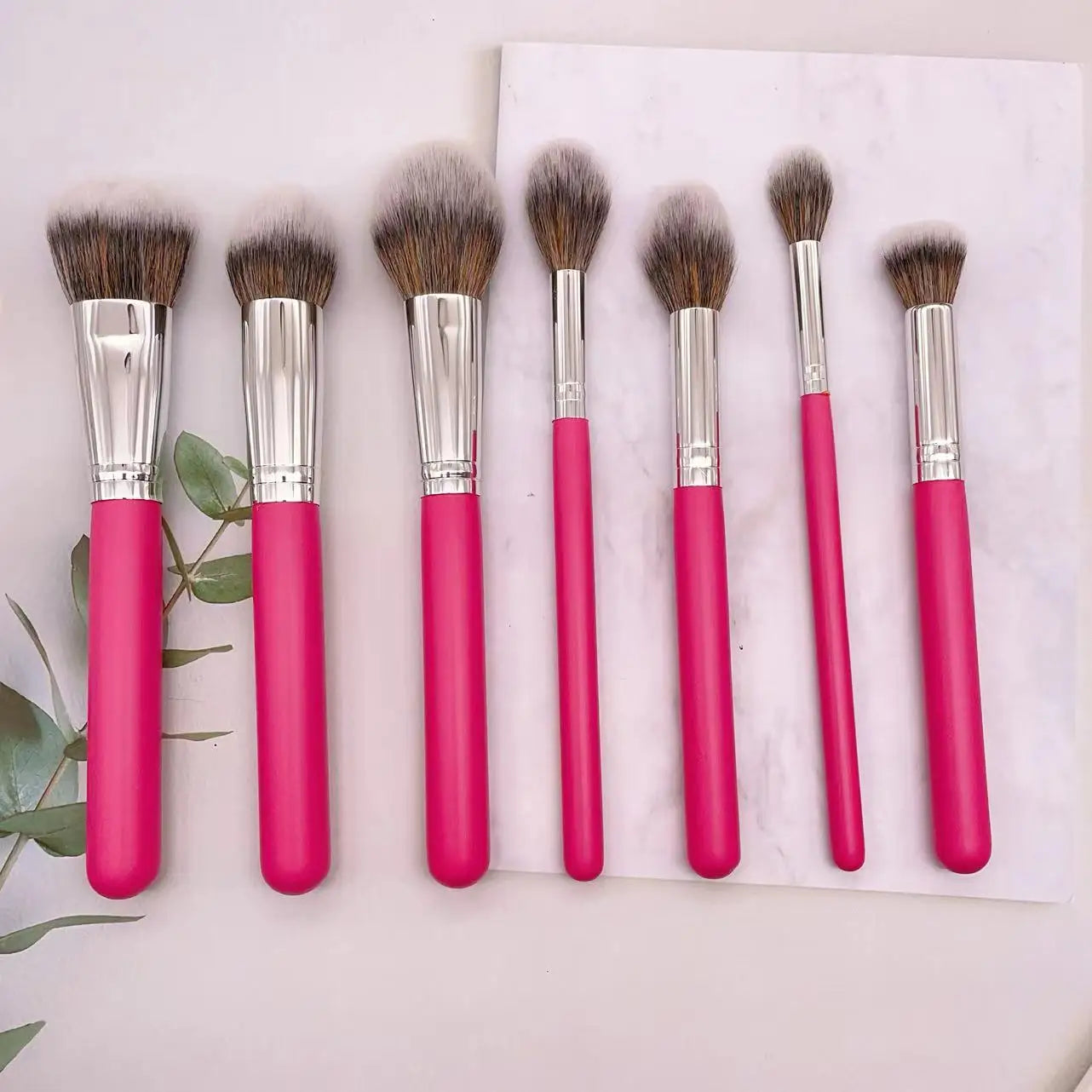 YRX Spot Stock Pink Soft 7Pcs Big Facial Makeup Tools Professional Accessory Custom Makeup Brush Foundation Brush