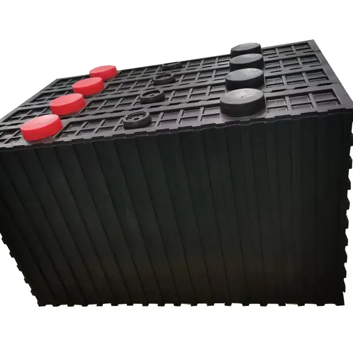 Prismatic 3.2V 300ah 700ah LiFePO4 Battery Cells DIY 10KW 20KW 30KW 40KW EV RV Solar Storage Lithium Ion for EV RV Solar Storage