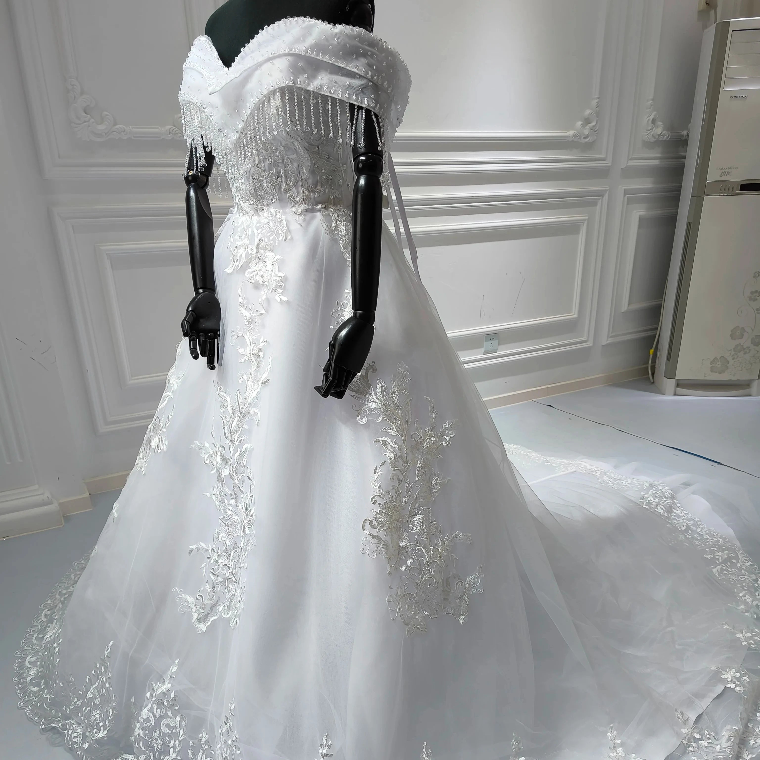 S0122G Women's Elegant White Wedding Dresses Plus Size Drop Shipping Hot Selling Lace New Shoulder Strap Bride Shoulder Shaped