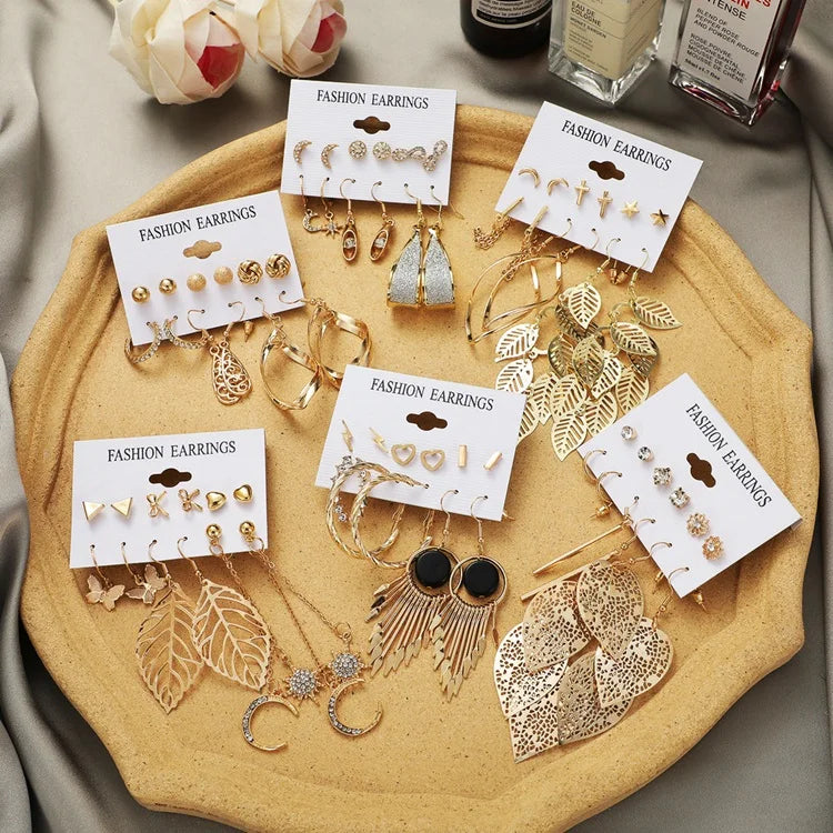 HZS-14 Earring Card Packaging 6 Pairs Jewelry Kit Women Alloy Crystal Triangle Moon Star Leaf Butterfly Heart Earrings Set