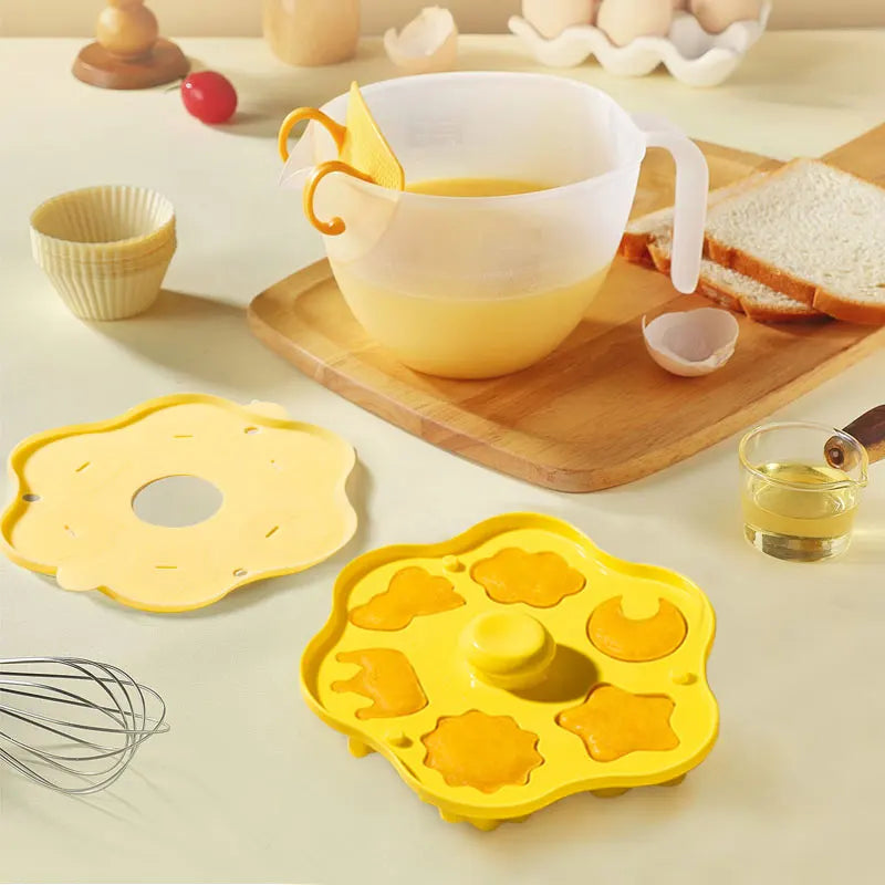 BPA Free Food Grade Silicone 7-Link Oven Cake Molds 7-Hole Complementary Food Cake Tools for Infants and Babies