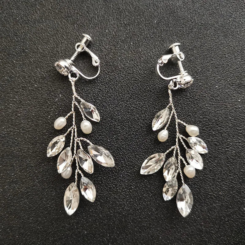 SLBRIDAL Handmade Rhinestones Crystal Freshwater Pearls Clip on Bridal Dangle Earring Wedding Chandelier Earring Women Jewelry