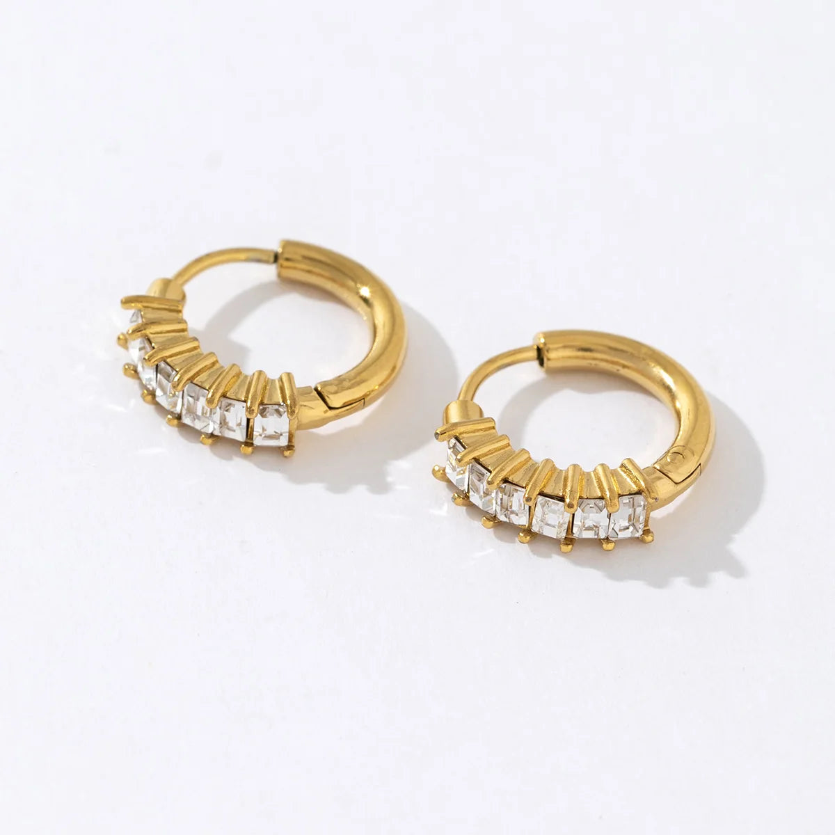 2025 Stainless Steel Fashion Women Versatile Jewelry 18k Gold Plated Simple Color Zircon Hoop Earrings