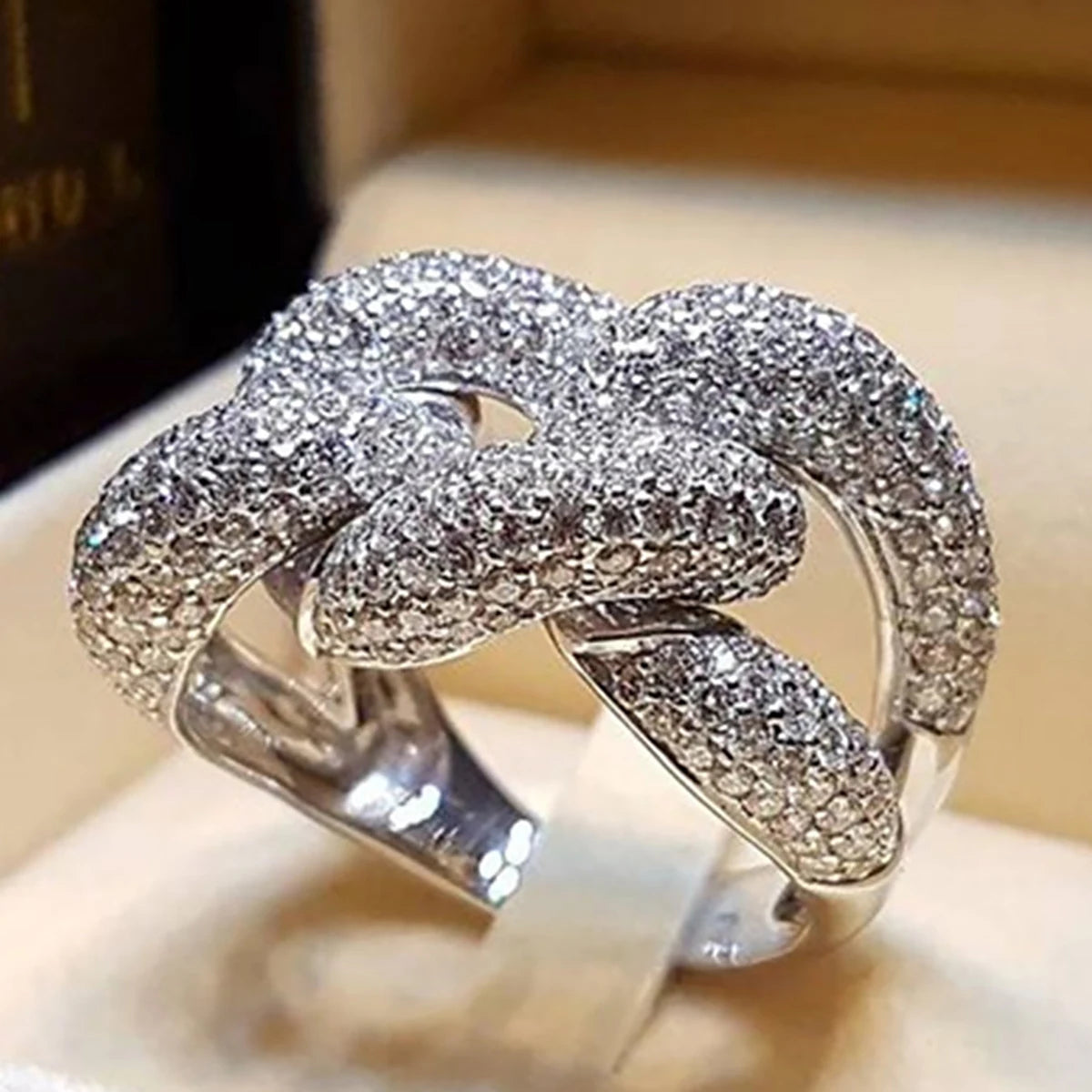 CAOSHI Exquisite Twist Design Full Paved Bling Bling Cubic Zirconia Rings for Women Wedding Engagement Silver Plated CZ Rings