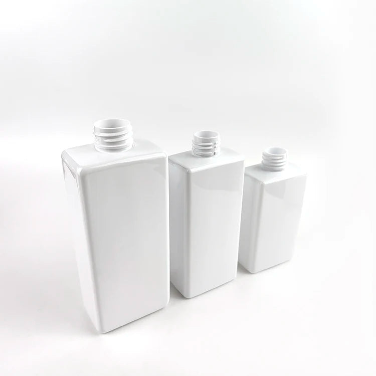 Large Volume Capacity 500ml White Flat Shoulder Rectangular Square Plastic Bottles Screen Printing for Lotion Cream Perfume