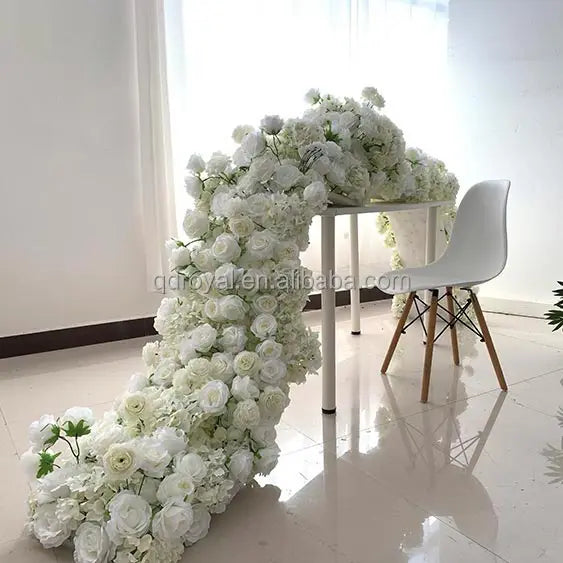 Decorative Rose Artificial Arch Hot Sale Wedding Table Centerpiece Flower Row Decoration Flower Runner