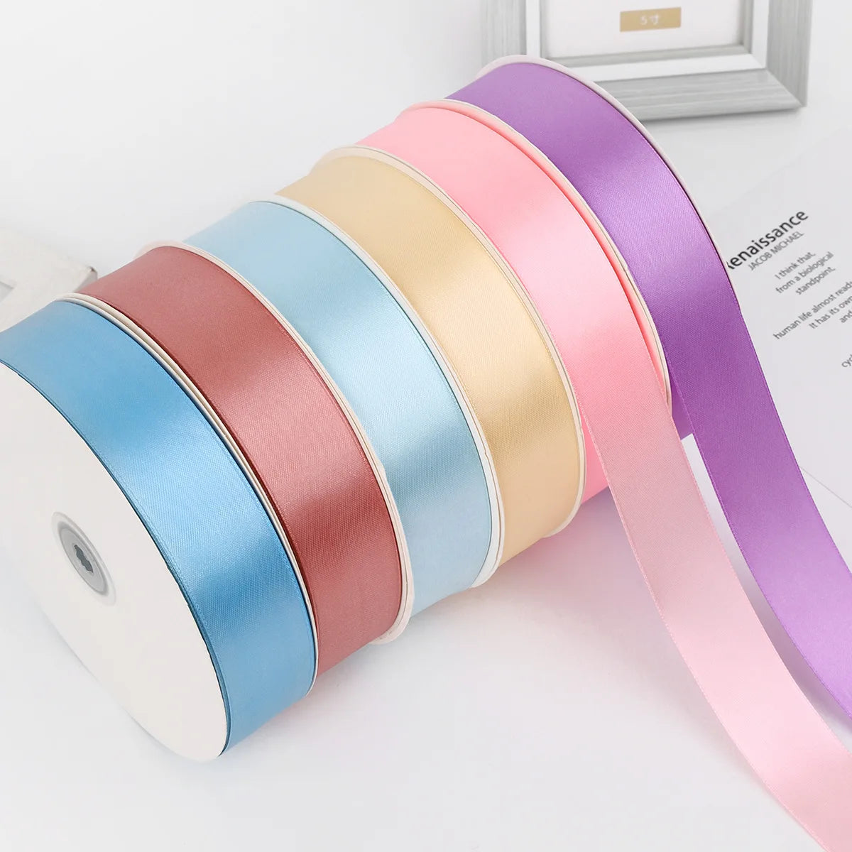 Factory Manufacturers 38mm Luxury 196 Colors Single Double Face Mother's Day Satin Ribbon Roll
