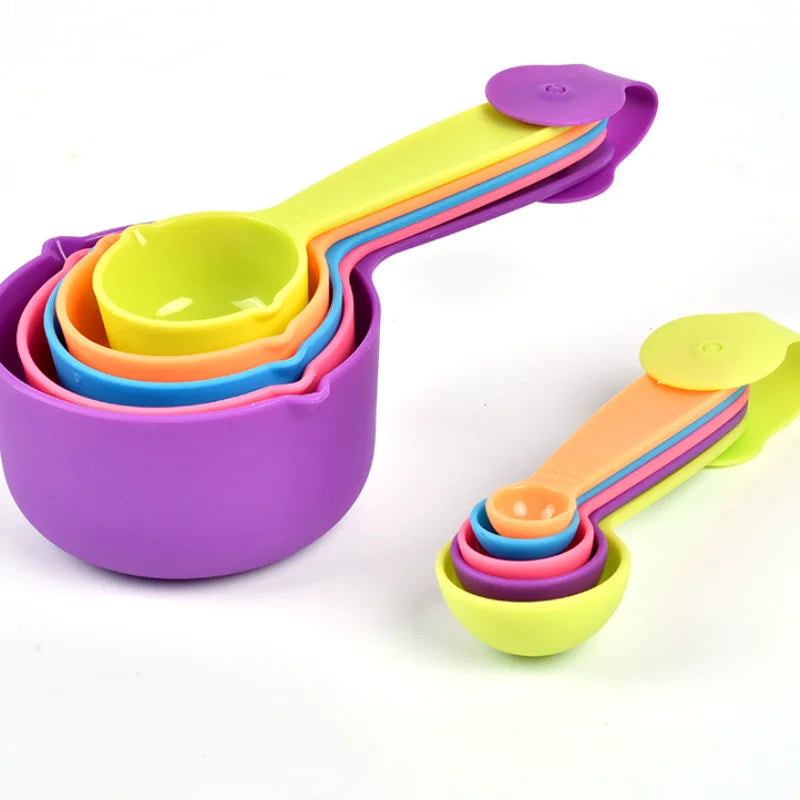 Colorful Plastic 5-Piece Kitchen Measuring Spoons Set PP Measure Spoon and Cake Cup for Home Use