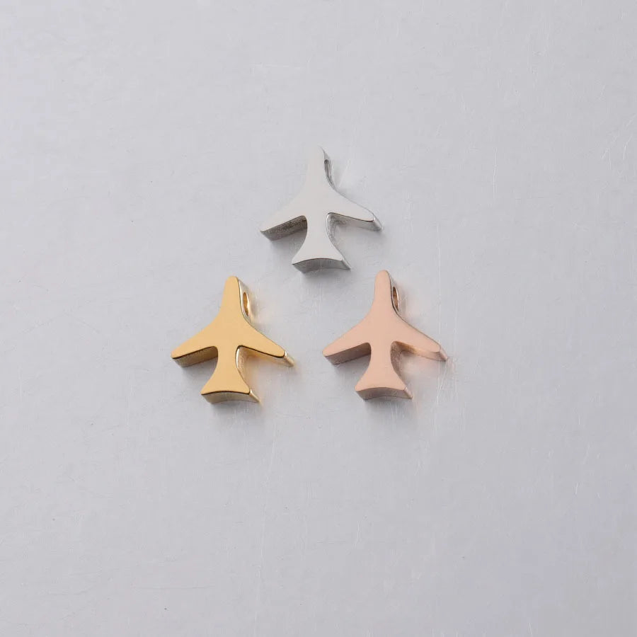 On Sale Stainless Steel Cute Hole Bead Plane Pendant Charm Lovely Airplane Charms for DIY Bracelet and Necklace Making Jewelry
