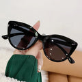 Wholesale Cheap Plastic Frame Custom Brand Design Classic Retro Cat Eye UV400 Protection Full Rim Comfortable Sunglasses for