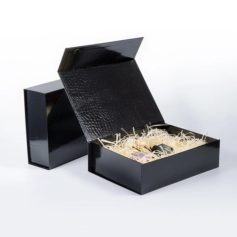 Black Snake Texture Custom Logo Magnetic Premium Luxury Recyclable Cardboard Paper Packaging Box Flip Gift Boxes