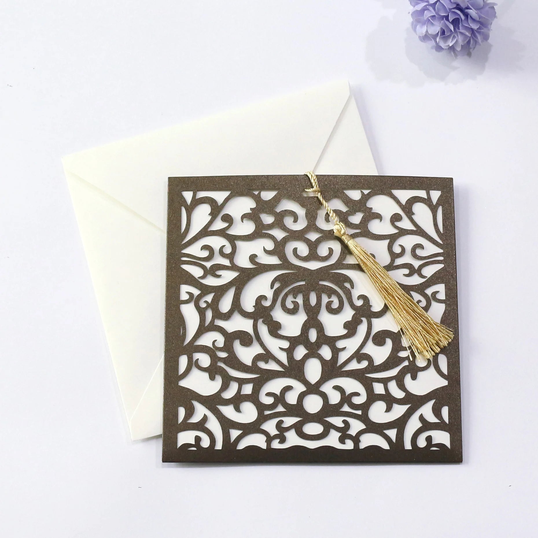 Factory Price Shimmer Paper Hollow Party Invitations Hollow Pocket Design Wedding Save the Date Cards With Tassel