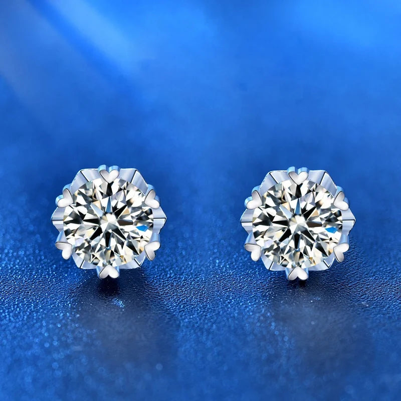 XEZ007 Classic 925 Sterling Silver Fashion Luxury 6 Claws 0.5CT 5mm Round Cut Moissanite Stud Earrings for Women Fine Jewelry