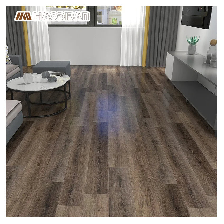 Wholesale Price Easy Install Click Lock Modern Indoor Brown Wood Grain 5mm SPC Flooring in Guangzhou