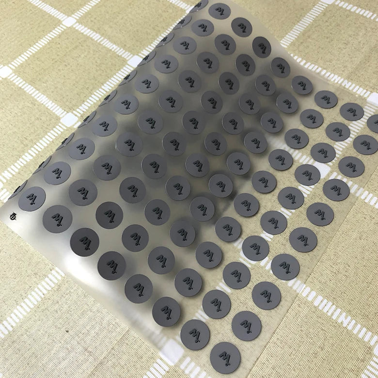 Custom Design 3D Raised Effect Eco-friendly Silicone Label Garment Heat Transfer Printing