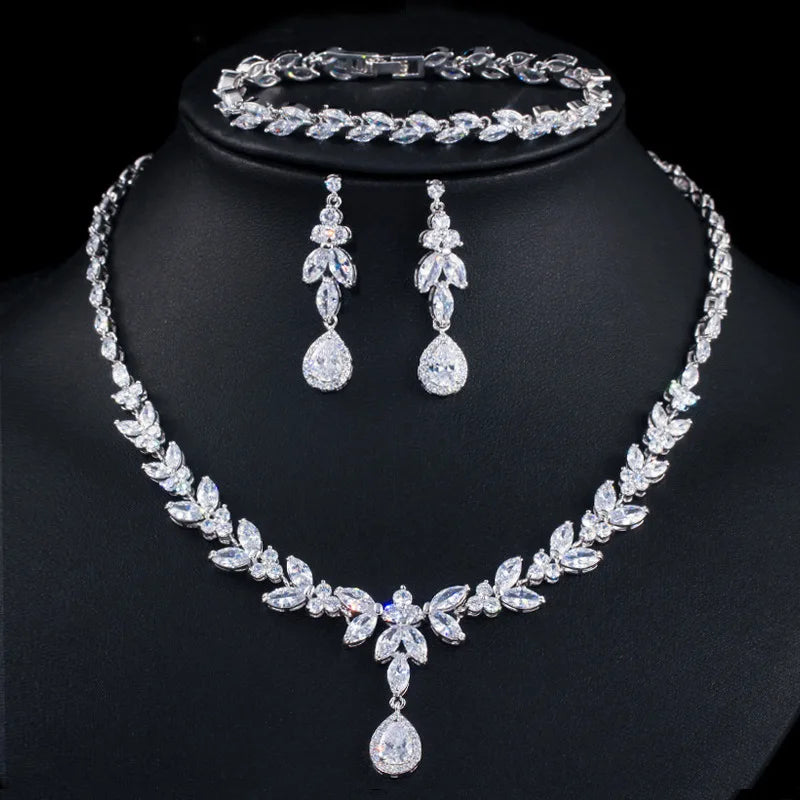 Noble TemperamentElegant Bridal Jewelry High-end AAA Zircon Necklace Earrings Bracelet Three-piece Set